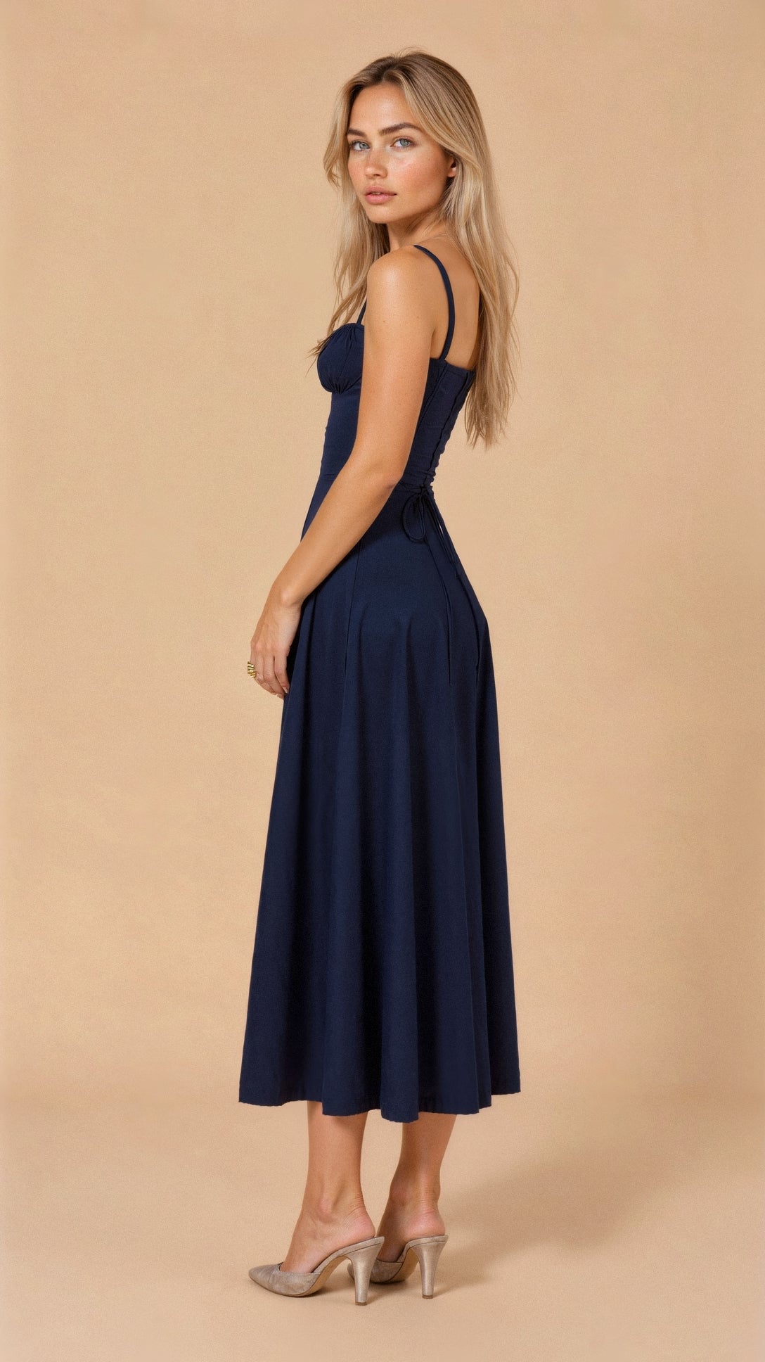 Lureza | Vestido midi con diseño corsé y falda fluida