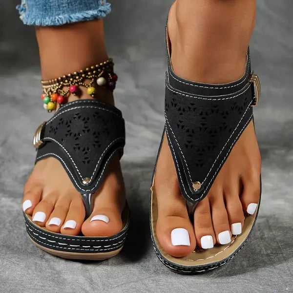 Natalia| Orthopedic women's sandals with straps and cushioned sole