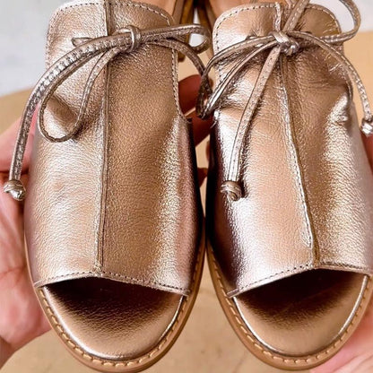 Liliana | Sandalias para mujer con lazo ajustable y punta abierta